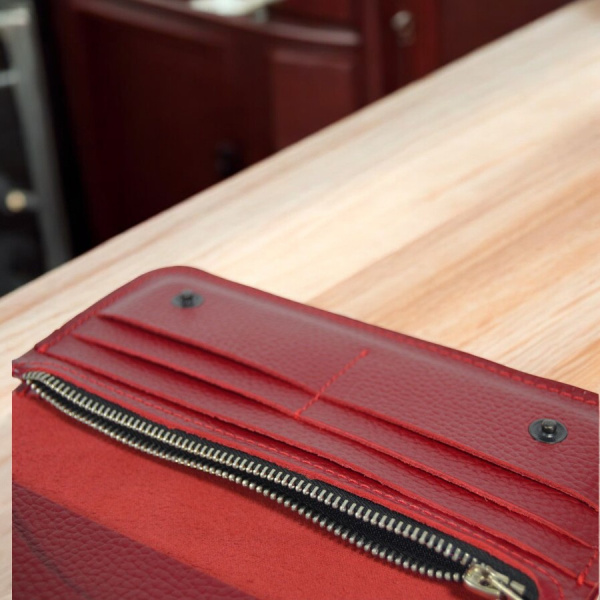 Портмоне женское из натуральной кожи Classic / Кошелек, отделения для карт, купюр и монет